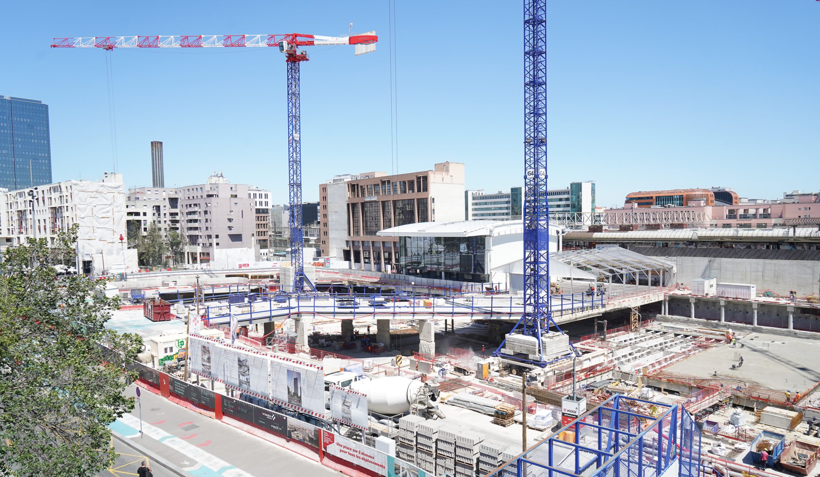 Chantier de la Gare Lyon Part-Dieu vu depuis la base vie en juillet 2022