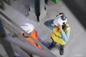 Ingénieurs sur le chantier de l'Unité d'Incinération et de Valorisation Énergétique Athanor à Grenoble